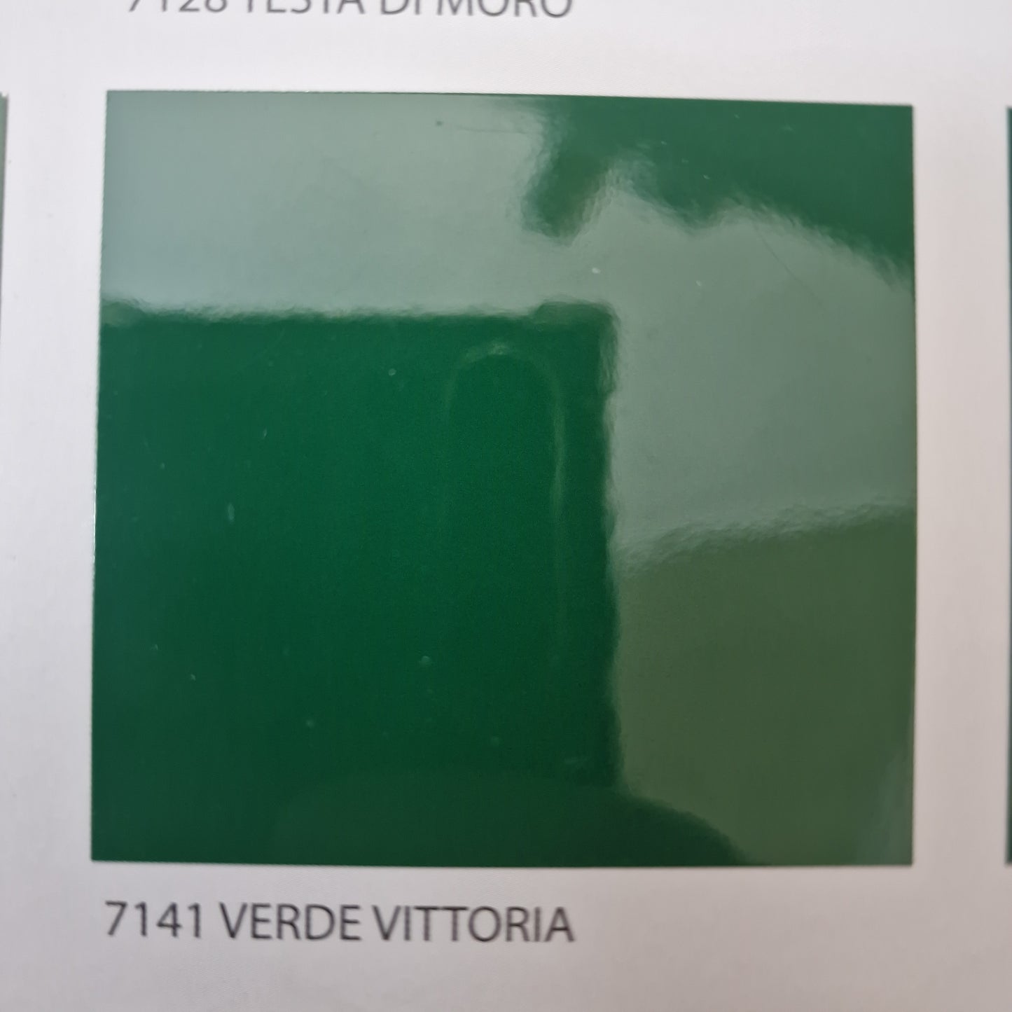 SMALTO ANTIRUGGINE PERTRE VERDE VITTORIA Lucido 0,75Lt