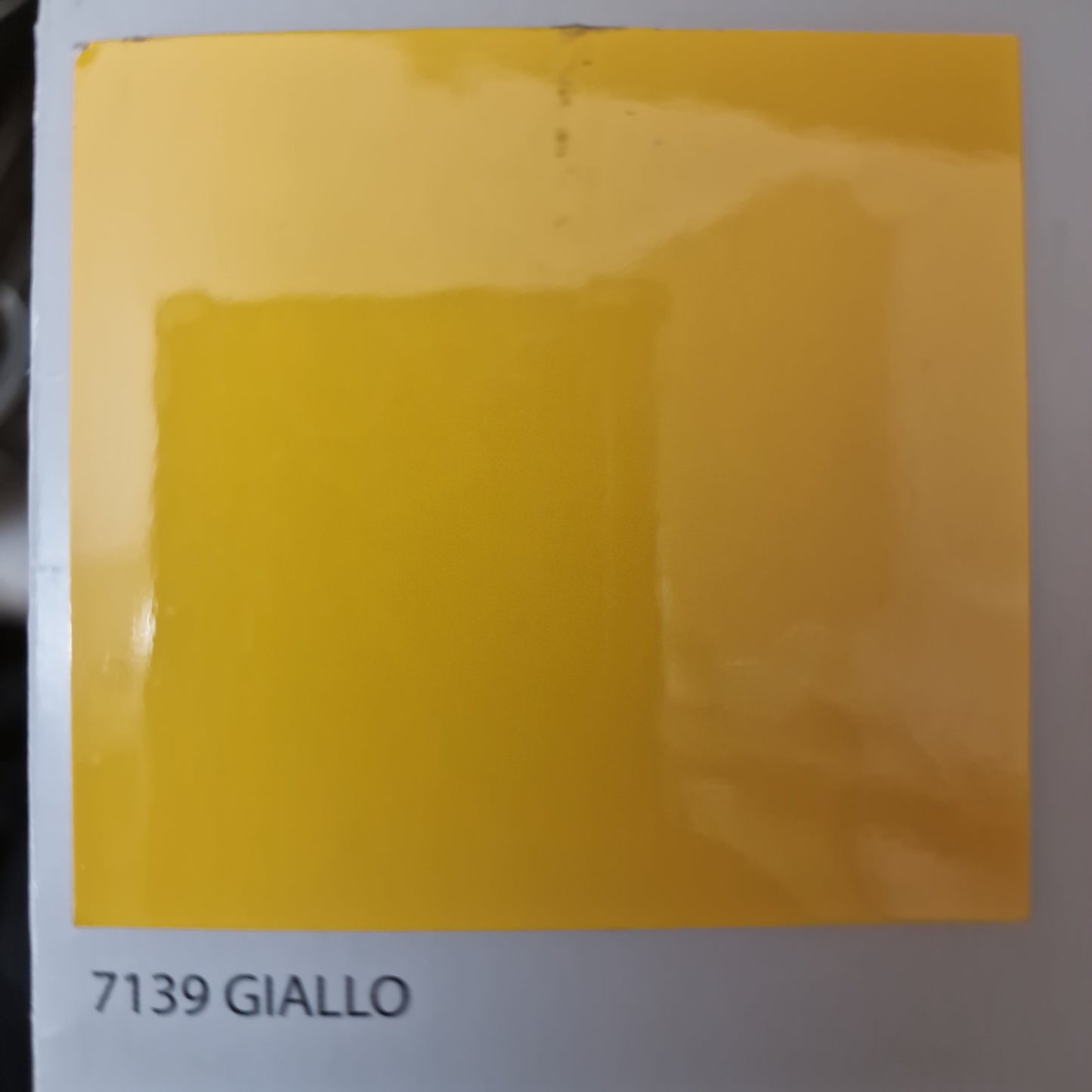 SMALTO ANTIRUGGINE PERTRE GIALLO Lucido 0,75Lt