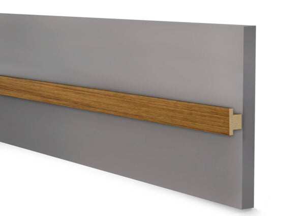 Cornice a "T" Rovere Caldo da Parete In Duropolimer 2,8 Metri x22x17mm